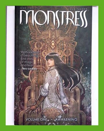 Monstress Vol. 1: Awakening